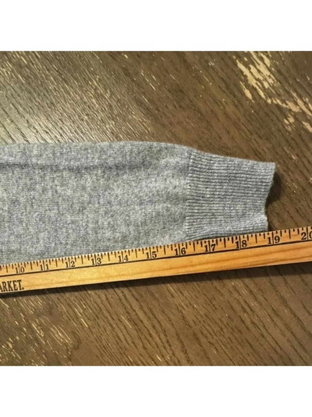 J Crew Men Small Everyday Cashmere Gray Pullover Crewneck Lightweight FIne Knit